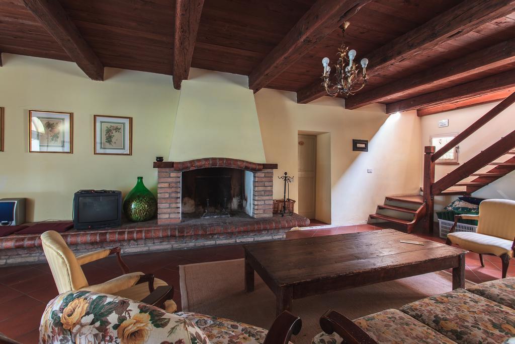 Agriturismo Il Pettirosso Casa de hóspedes Forlì Exterior foto